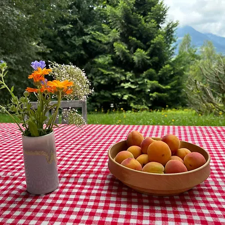 Haus Am Berg Nyaraló