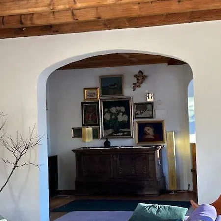 Haus Am Berg Tatil Evi *